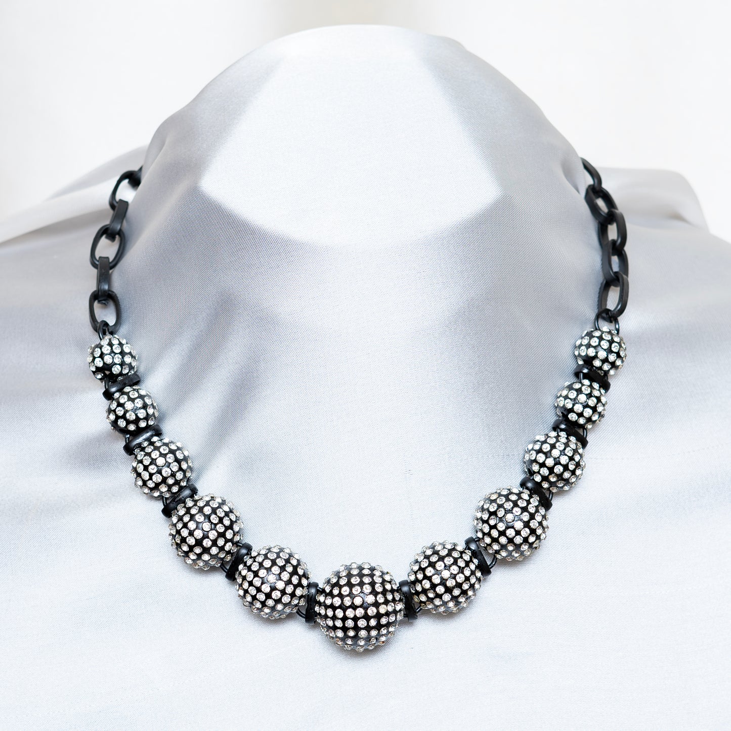 Crystals N Black Necklace Set