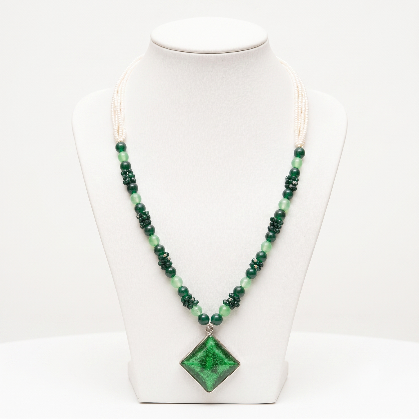 Green Jadeite Stones Necklace