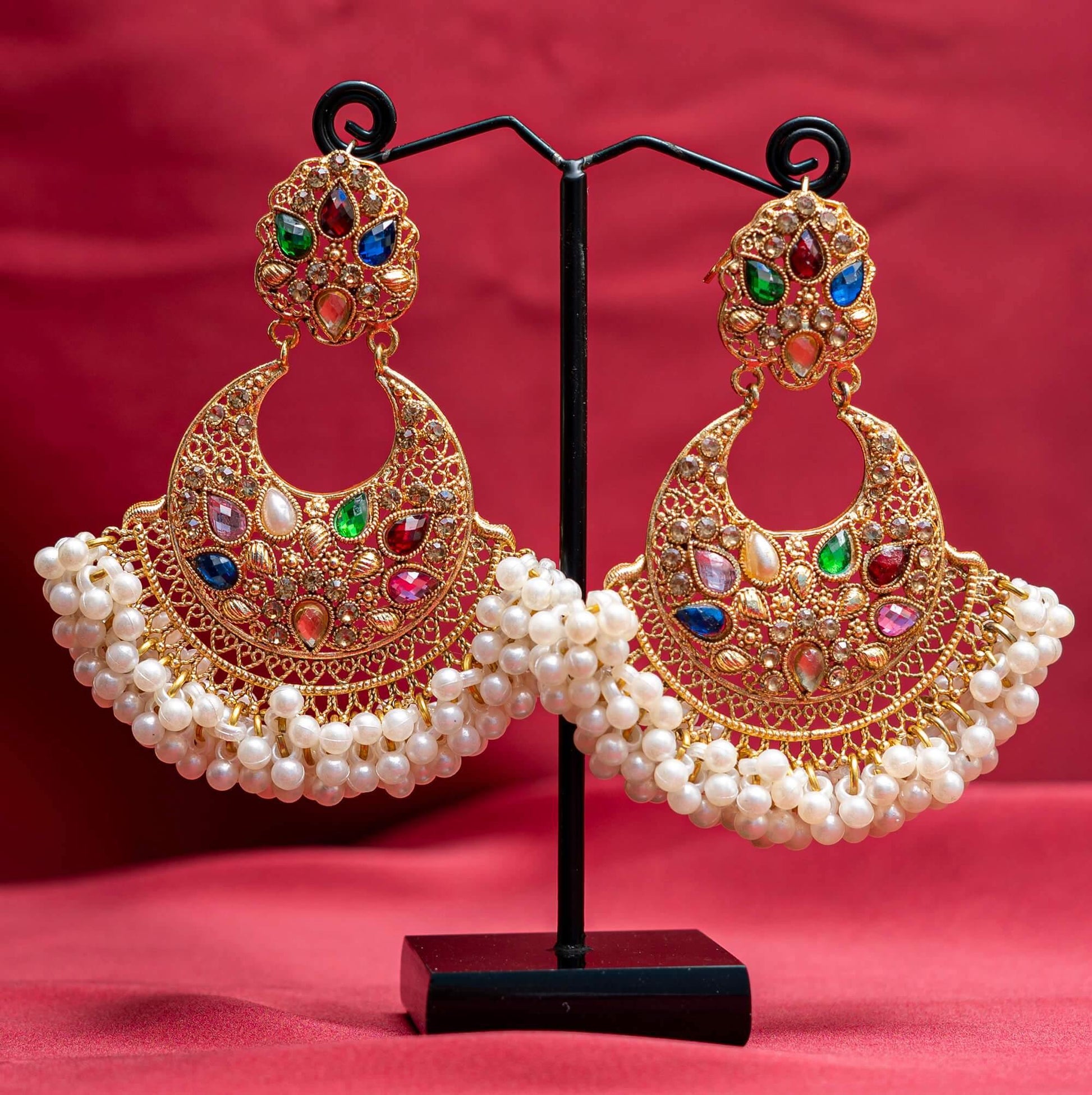 Gold N Pearls - Look Richie